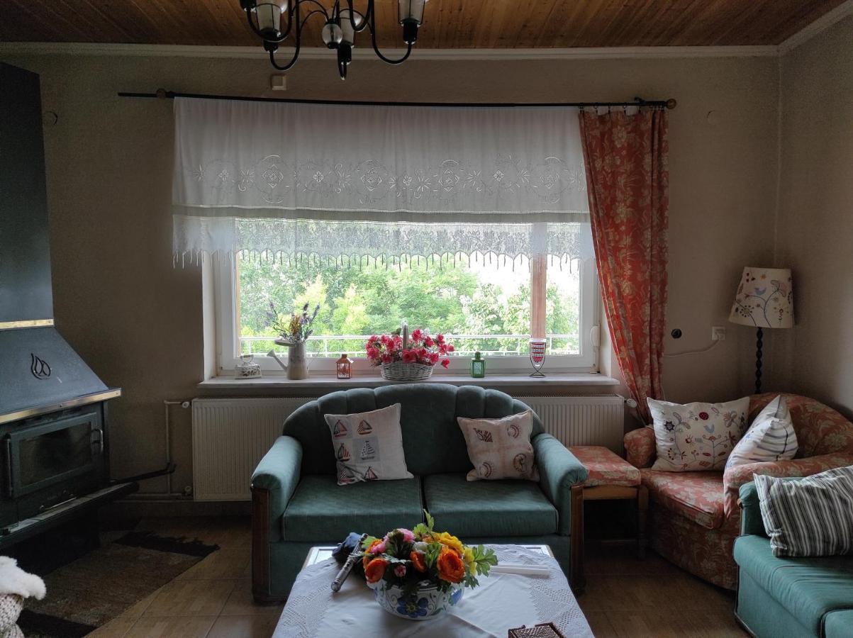 Countryside Cottage With Garden & Lake View Peraia  Bagian luar foto